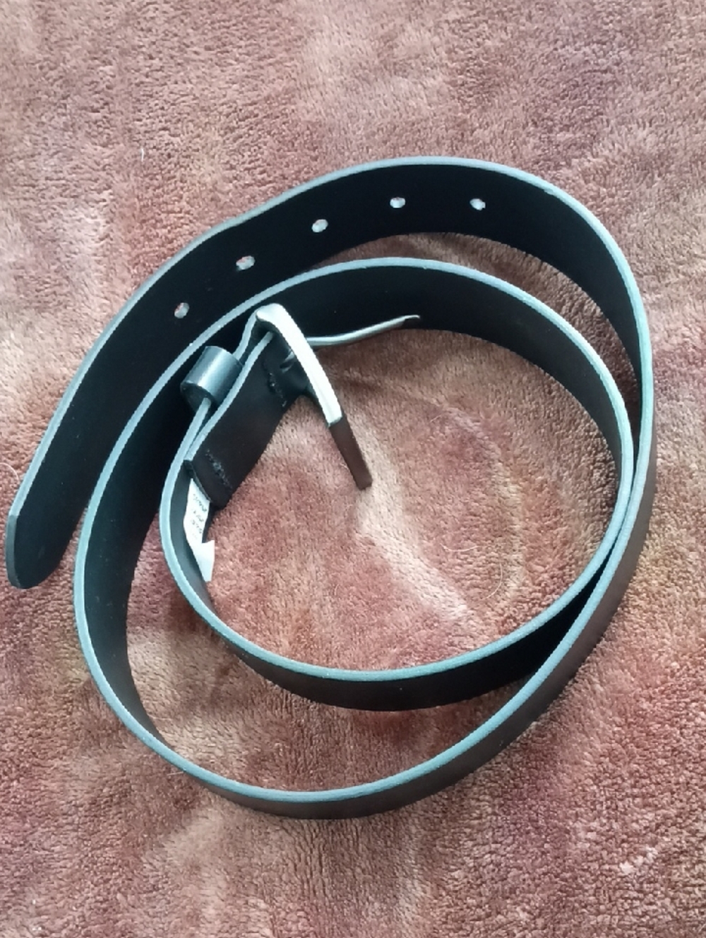 GAP Black Men's Leather Belt with Silver Buckle